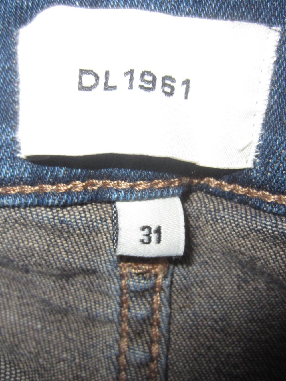 DL1961 Bridget Instasculpt High Waist Bootcut Jeans Dark Wash - Size 31 - Picture 9 of 9